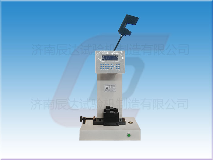 簡支梁沖擊試驗機(jī)的操作規(guī)程與功能特點(diǎn)